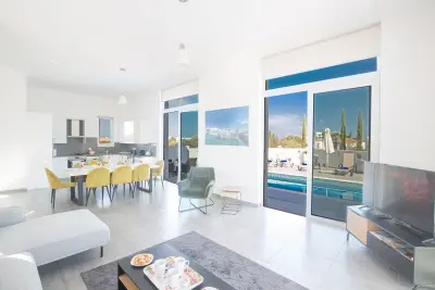 5 Bedroom Villa In Protaras photo 4