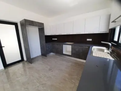 Key Ready Four Bedroom Villa for Sale in Deryneia photo 2