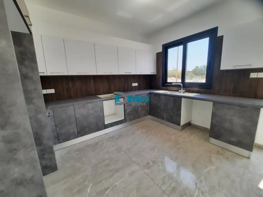 Key Ready Four Bedroom Villa for Sale in Deryneia photo 1