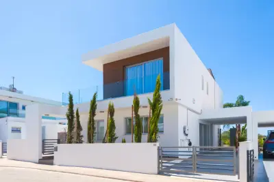 Stunning Three Bedroom Villa with Panoramic Views