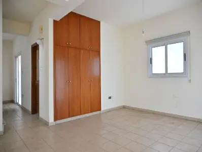 Three bedroom Villa in Liopetri photo 4