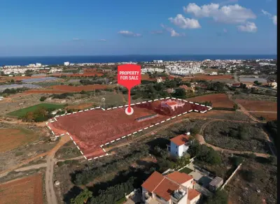 Four Bedroom Villa with Massive Plot in Protaras photo 3