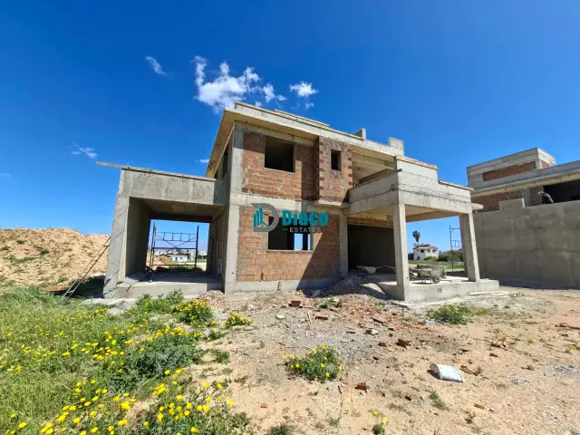 Four Bedroom Villa with Amazing Sea Views