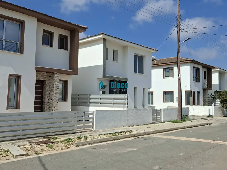 Three Bedroom Link Detached Villa in Avgorou photo 1