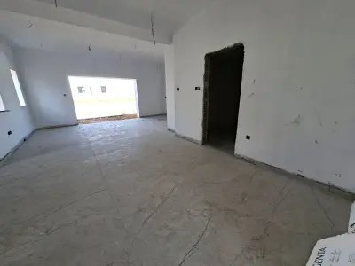 Under Construction 2 Bedroom Semi Detached Bungalow photo 4