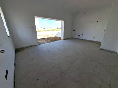 Under Construction 2 Bedroom Semi Detached Bungalow photo 5