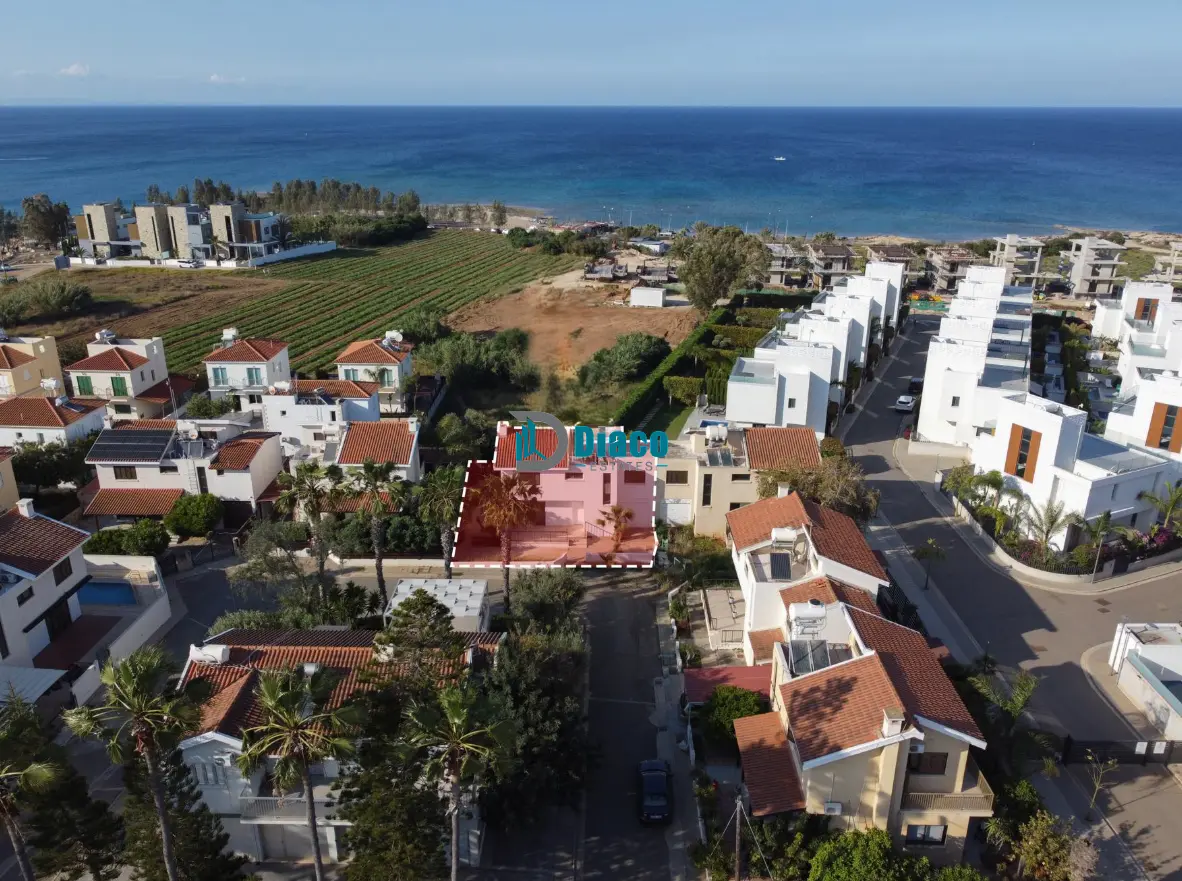 Four Bedroom Villa for Sale in Ayia Triada Area