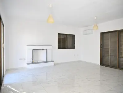 Four Bedroom Villa for Sale in Ayia Triada Area photo 4