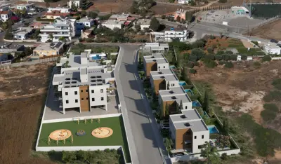 Three Bedroom Top Floor Apartment in Deryneia photo 2