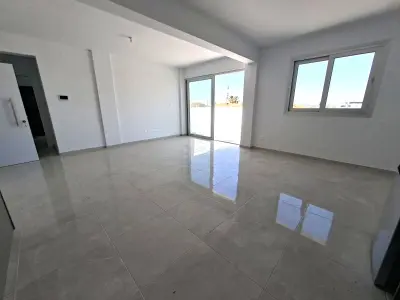 Key Ready Two Bedroom Penthouse in Deryneia photo 5