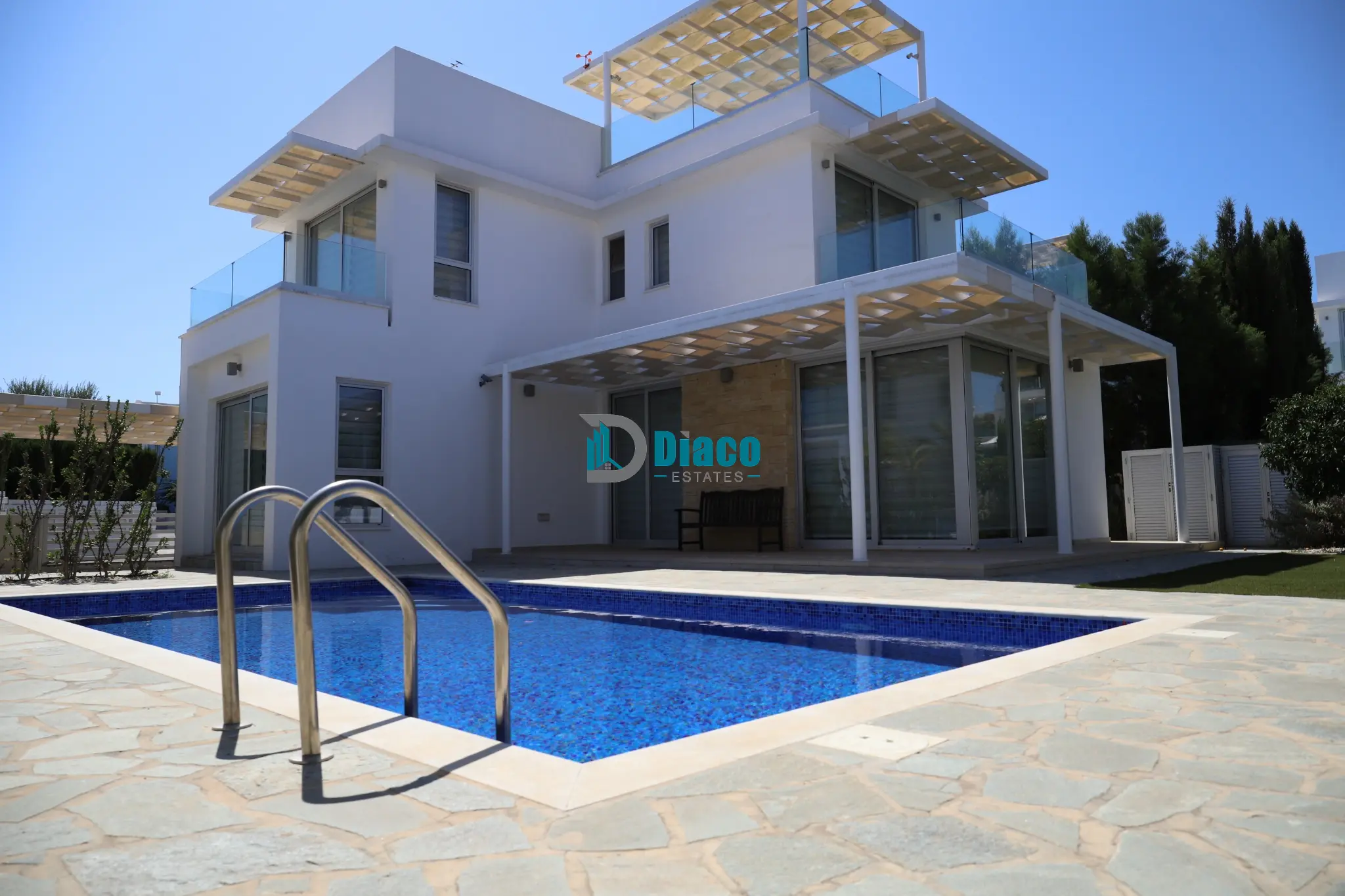 Four Bedroom Villa in Cavo Greko