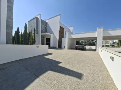 Amazing Location Key Ready Villa in Protaras Area photo 2