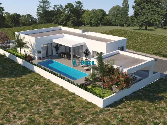 Brand New 3 Bedroom Bungalow in Frenaros
