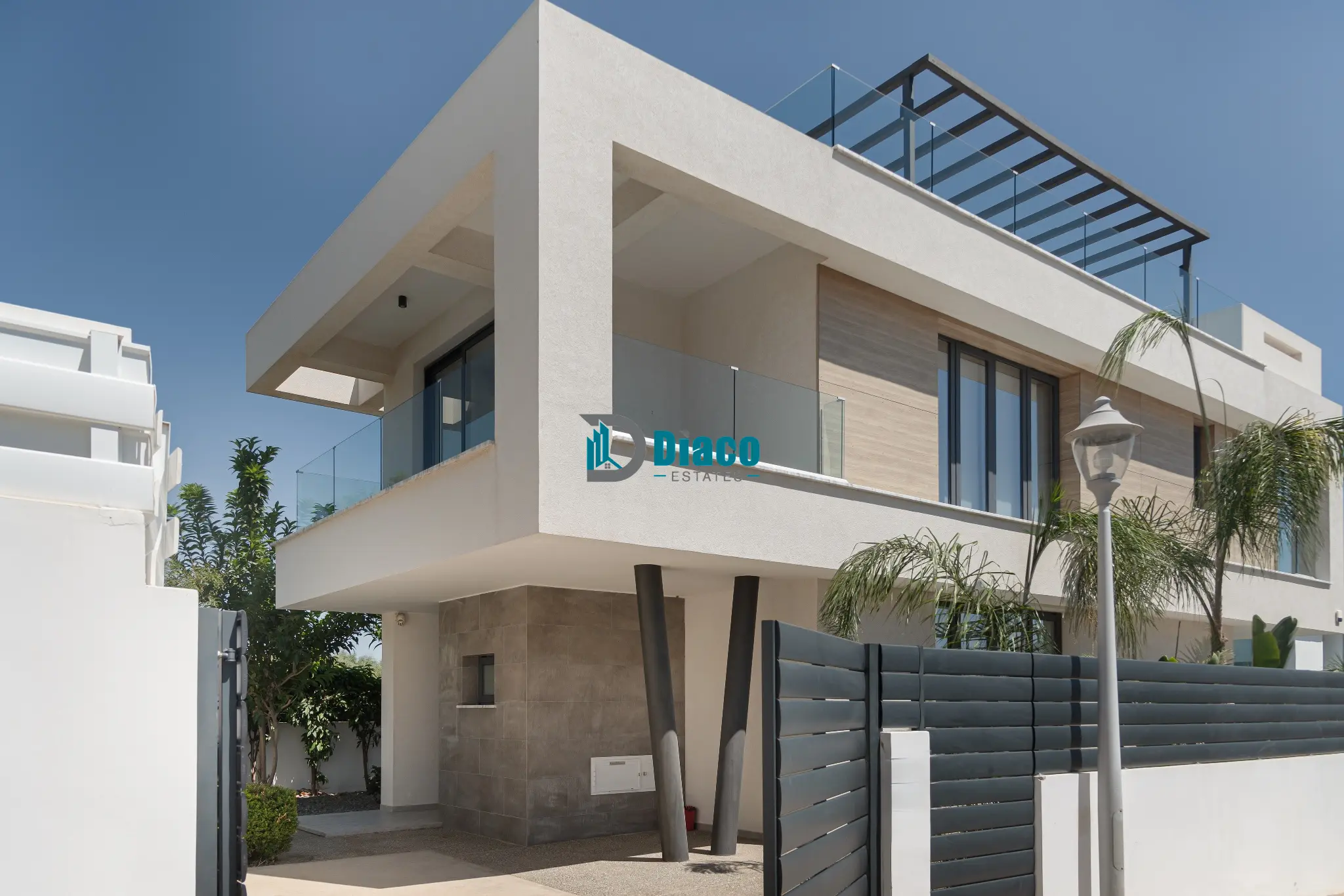 Three Bedroom Villa Close to Marina in Ayia Triada